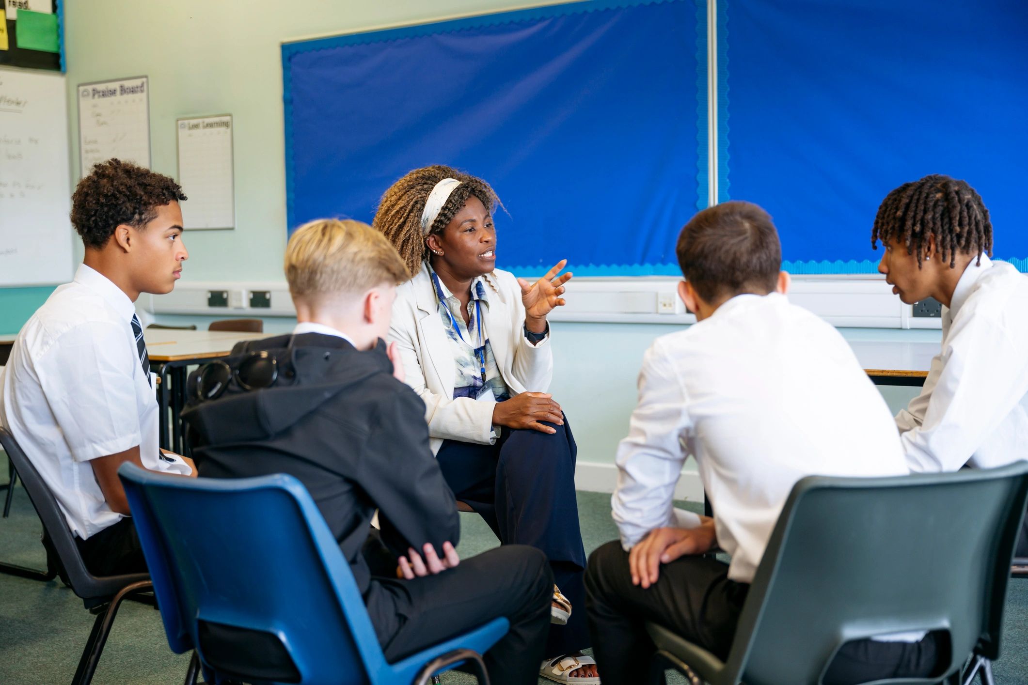 Facilitated group discussion supporting evidence-based learning